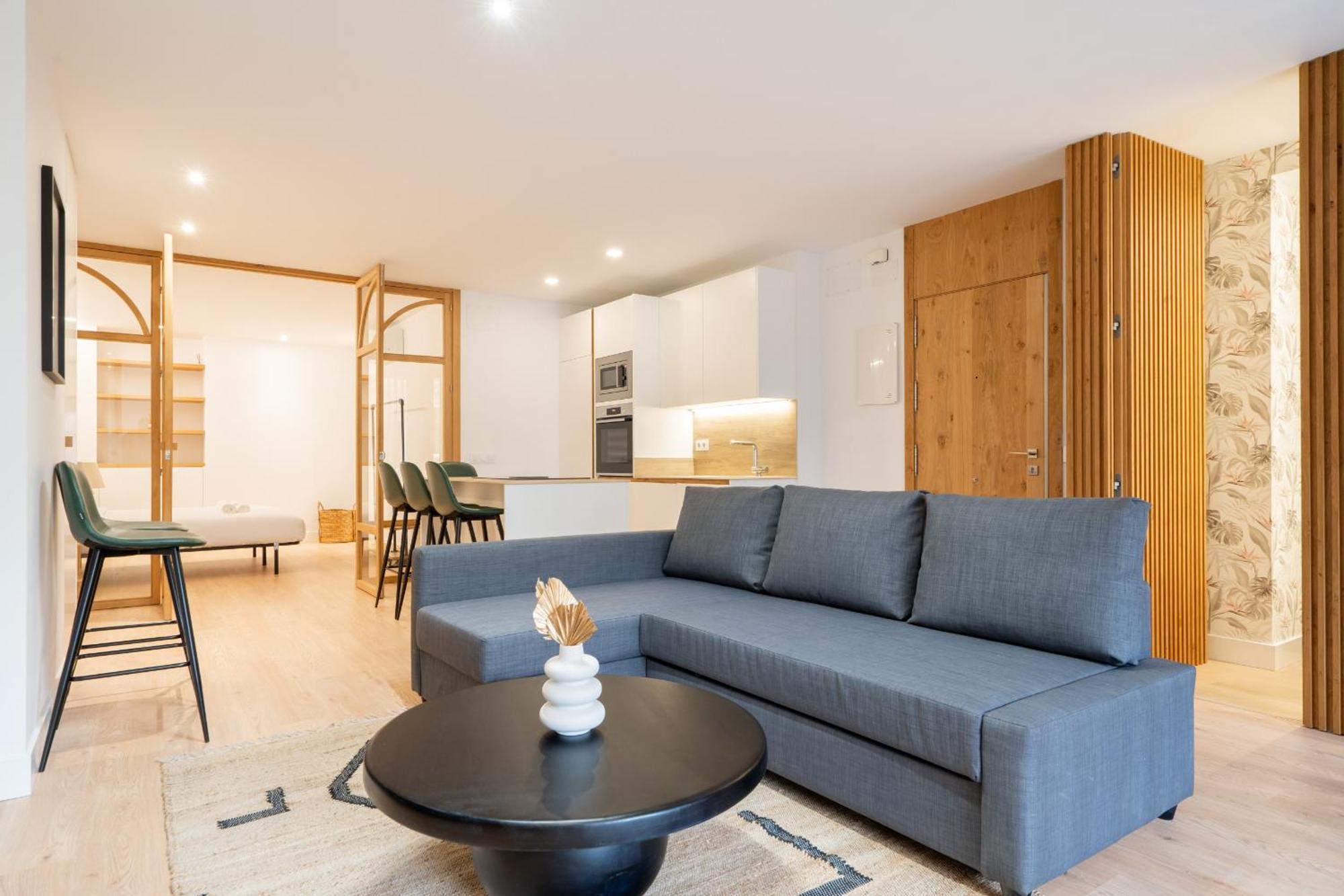 Apartamento Reformado Para 6 Personas En Plena Gran Via Alquiler Temporal Madrid Kültér fotó